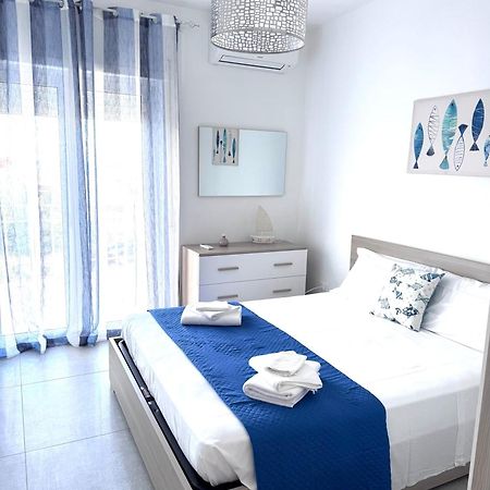 Orizzonte Mare House Apartment โทริโนดิซานโกร ภายนอก รูปภาพ