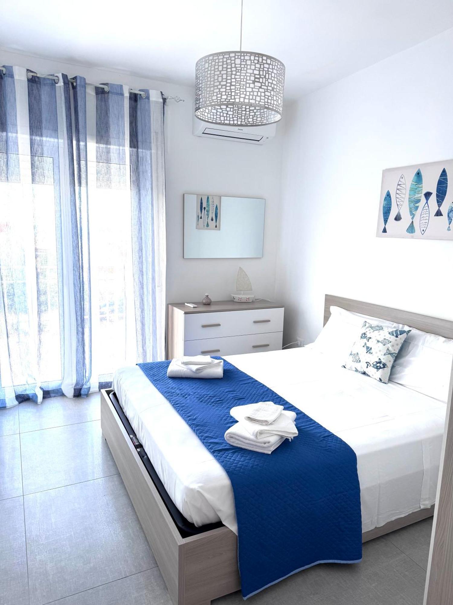 Orizzonte Mare House Apartment โทริโนดิซานโกร ภายนอก รูปภาพ